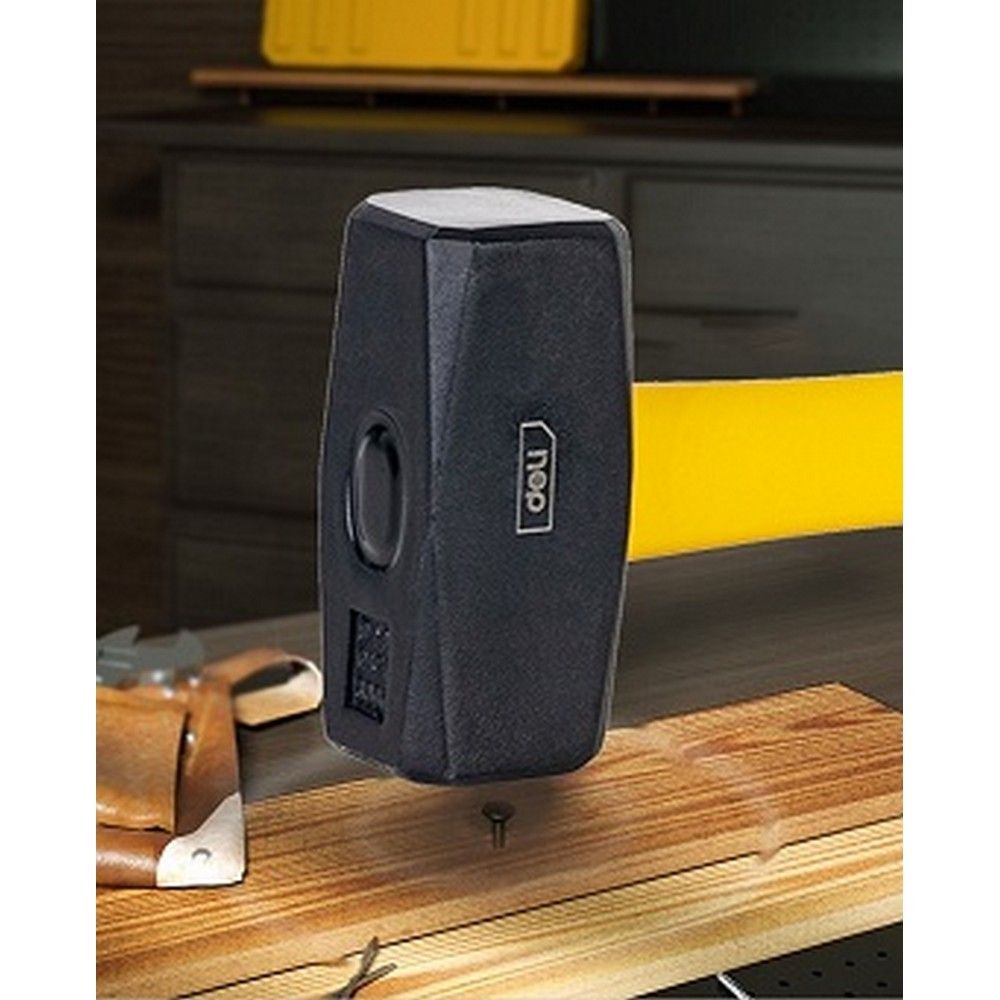 Кувалда Deli DL447030 3000 гр Фиберглассовая рукоять.